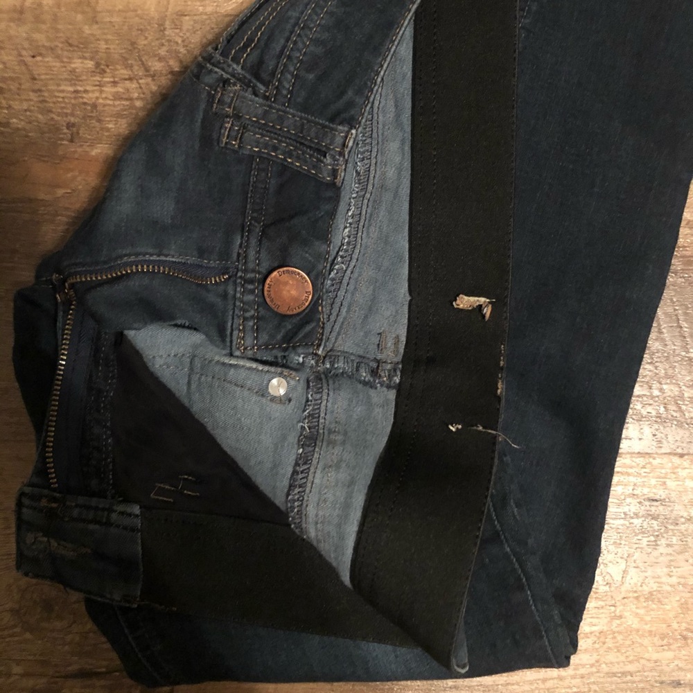 Democracy Ab technology jeans
